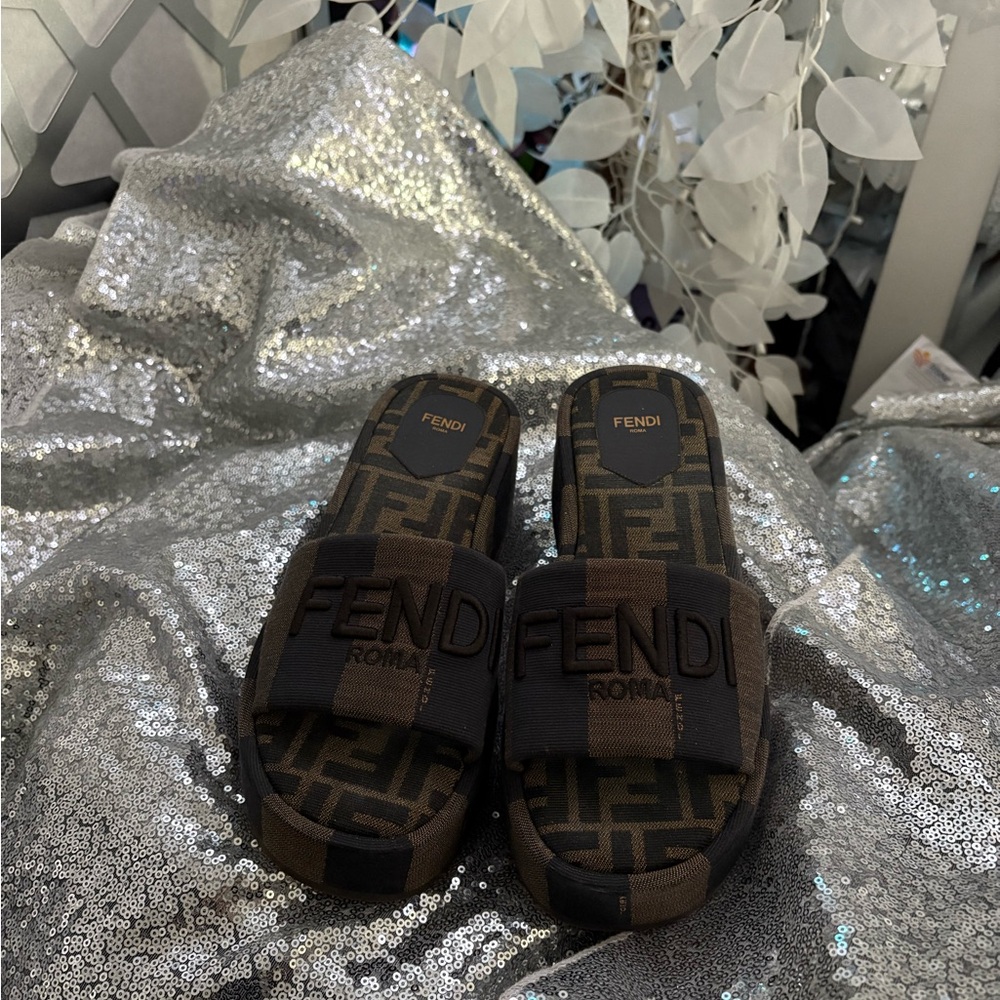 Fendi Black and Brown Logo Sandals